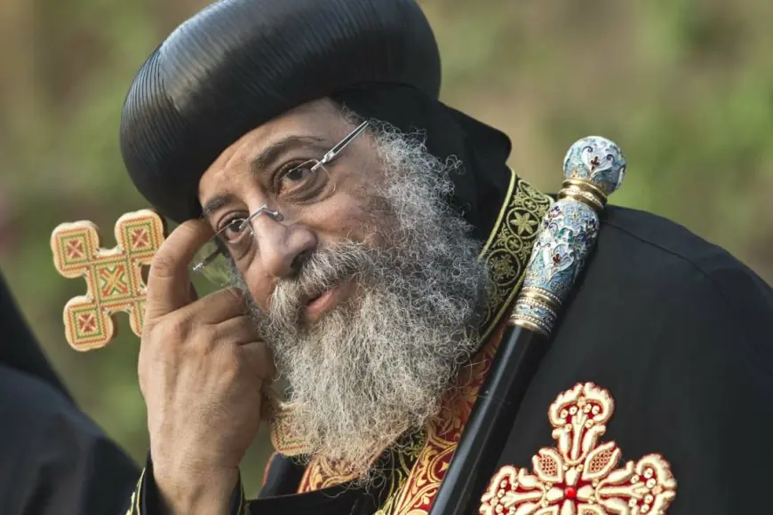 قداس عيد القيامة المجيد بقيادة البابا تواضروس الثاني في العباسية