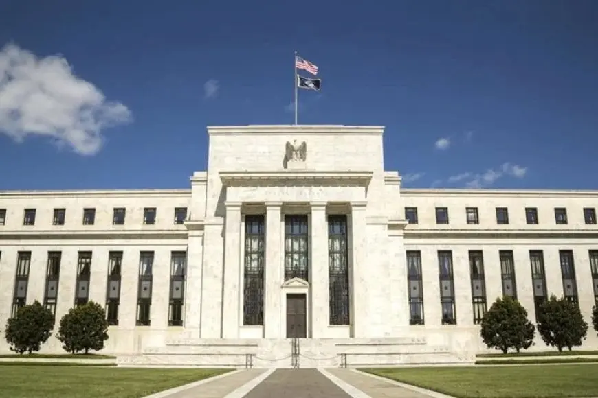 هل يتجه الفيدرالي الأمريكي لخفض الفائدة بأكثر من المتوقع؟