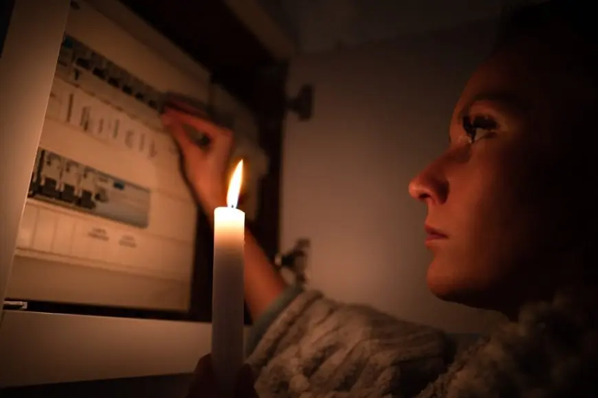 رئيس الوزراء: لن نقطع الكهرباء مرة أخرى