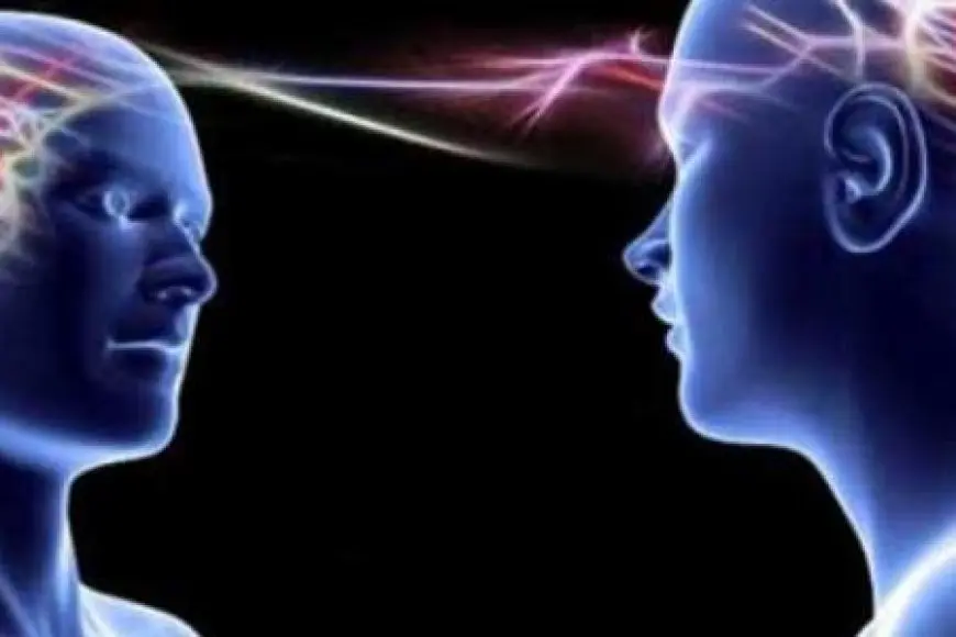 استشاري صحة نفسية توضح أنواع التخاطر وكيفية حدوثه