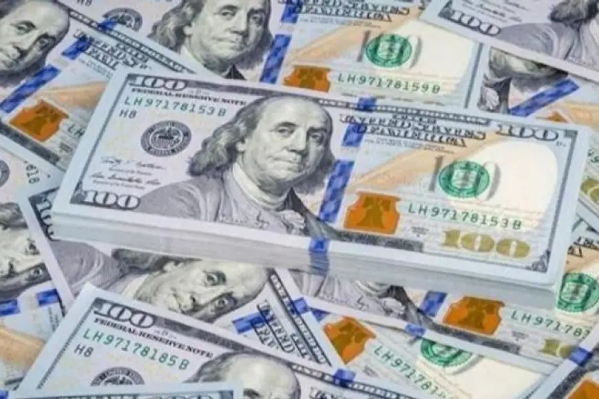 سعر الدولار مقابل الجنيه اليوم الجمعة في 10 بنوك