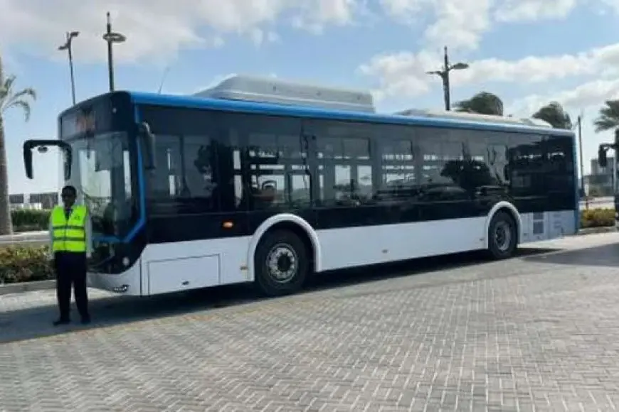 بدء تشغيل خطوط أتوبيسات تربط مدينة العلمين الجديدة بالقاهرة والإسكندرية ومطروح