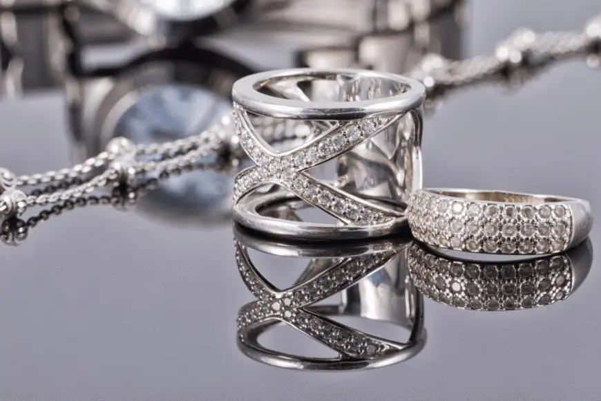 ارتفاع أسعار الفضة بنحو 2.3% في مصر خلال أسبوع