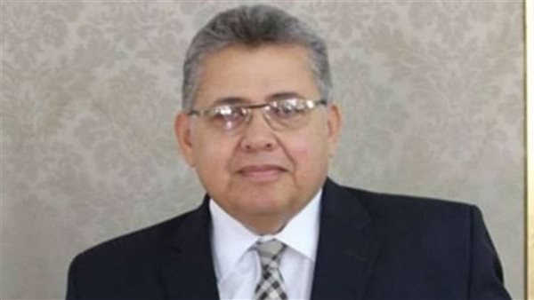 من هو الدكتور أشرف الشيحي ؟