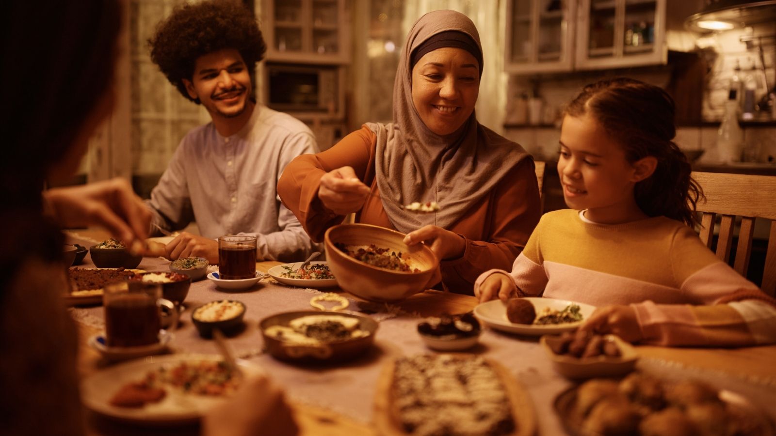 السحور المناسب في شهر رمضان في فصل الشتاء