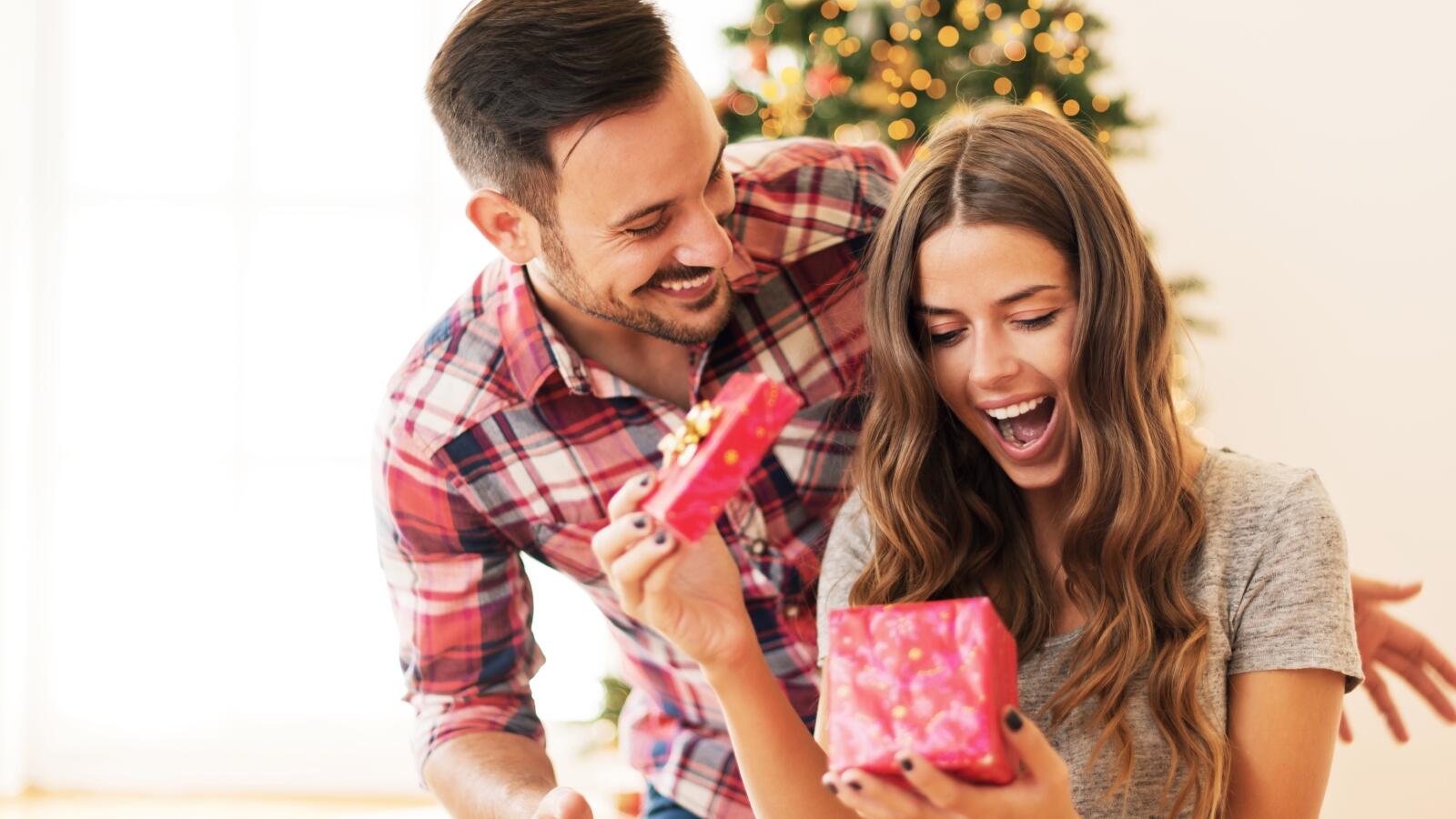 أفكار هدايا عيد الحب 2026