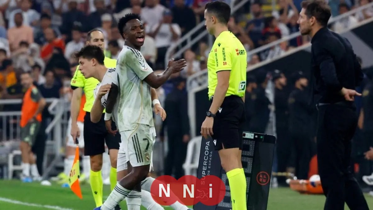 أتلتيكو مدريد يدعم سيميوني ويحمّل فينيسيوس مسؤولية الاشتباك