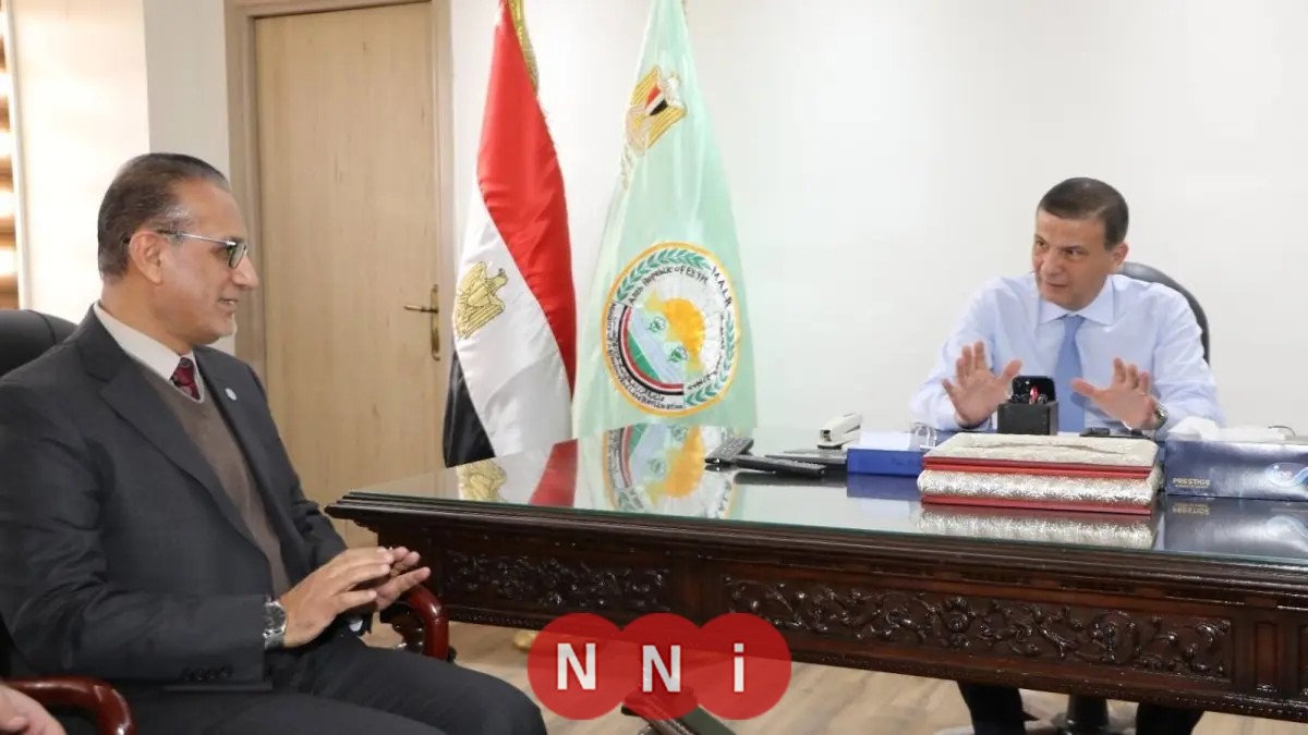 وزير الزراعة يناقش تعزيز التعاون الإقليمي مع مكافحة الجراد الصحراوي