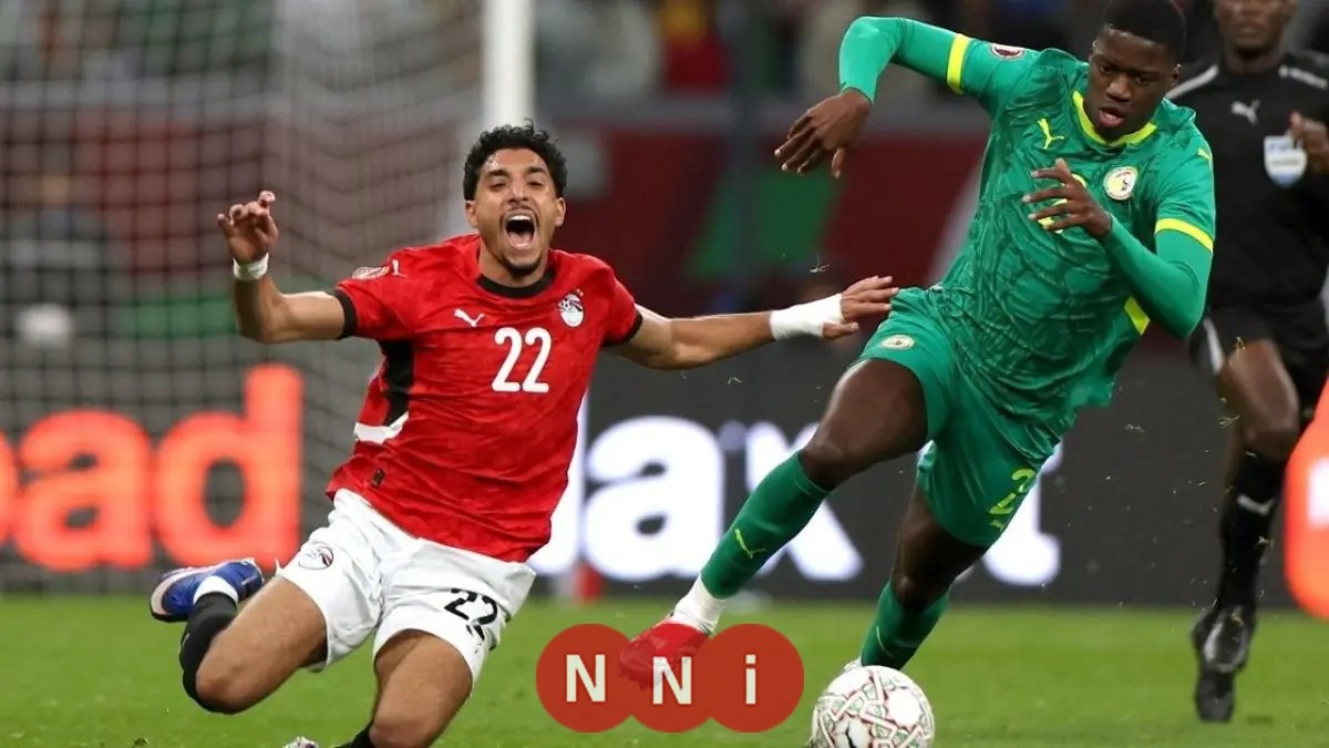 دفاع مصر يتألق ويوقف زحف السنغال في الشوط الأول من المباراة