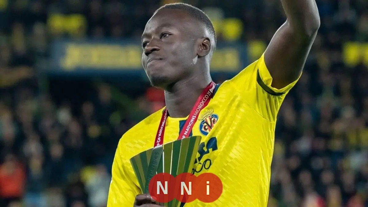 براهيم دياز يتوج بجائزة ملك الروح الرياضية بعد تكريم النجم السنغالي