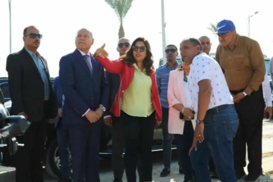 وزيرة التنمية المحلية ومحافظ القاهرة يتفقدان أعمال إنشاء ساحتي انتظار للسيارات لخدمة ضيوف المنتدى الحضري العالمي