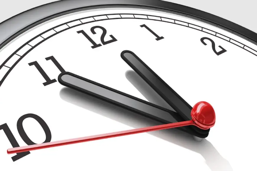 متنساش تأخر ساعتك.. موعد تطبيق التوقيت الشتوي رسميا في مصر