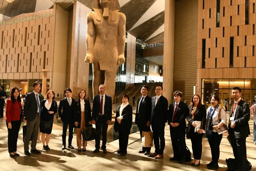 المتحف المصري الكبير يستقبل رئيس جمهورية جزر القمر ووزيرة التعليم اليابانية
