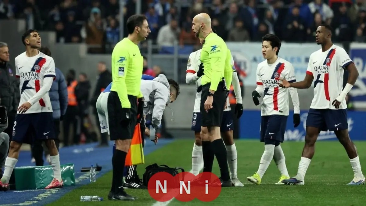 رقم قياسي جديد في البطاقات الحمراء لأشرف حكيمي مع باريس سان جيرمان
